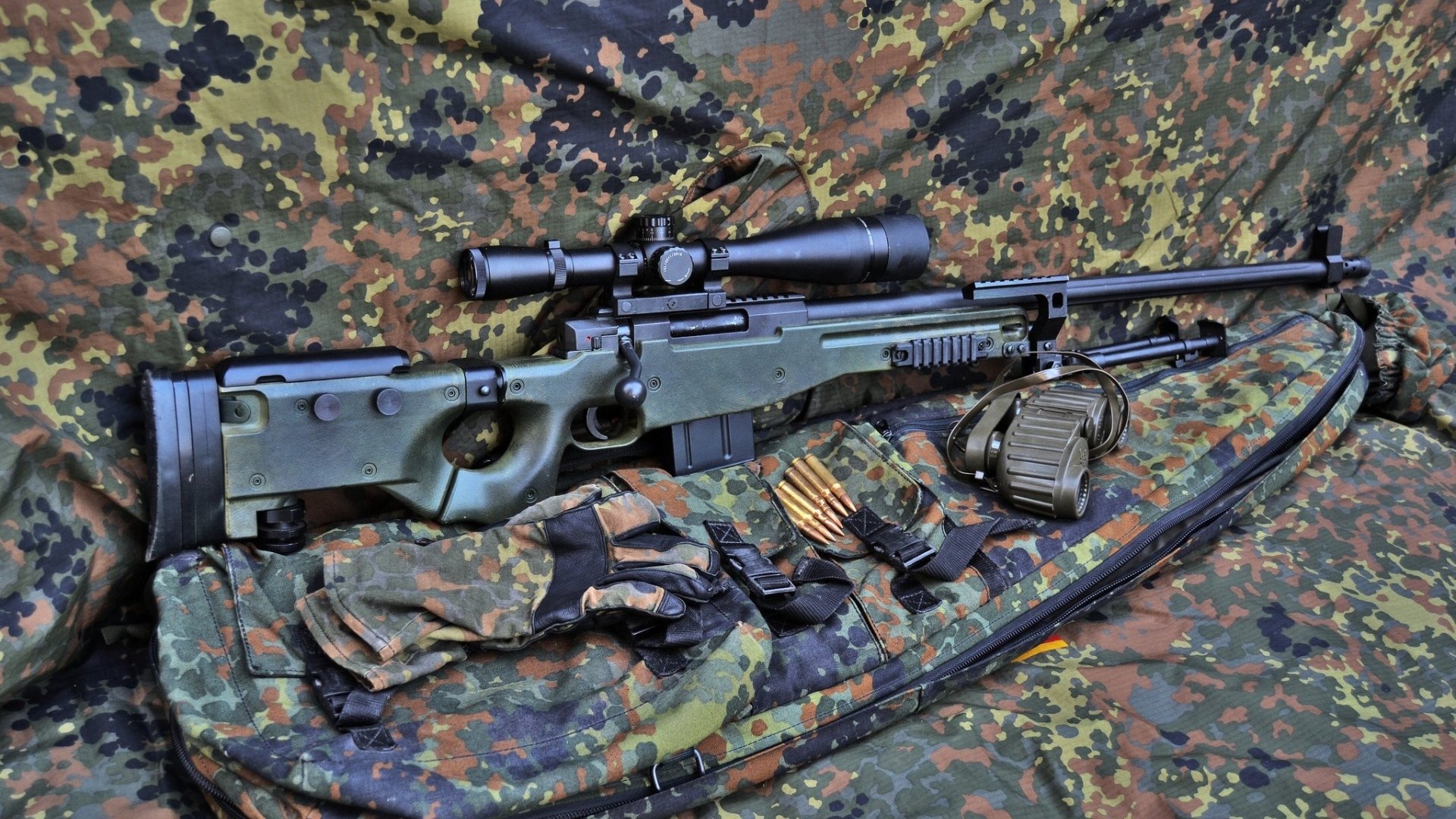 大屏幕上的欢呼声：欧冠夜晚的狂热心情