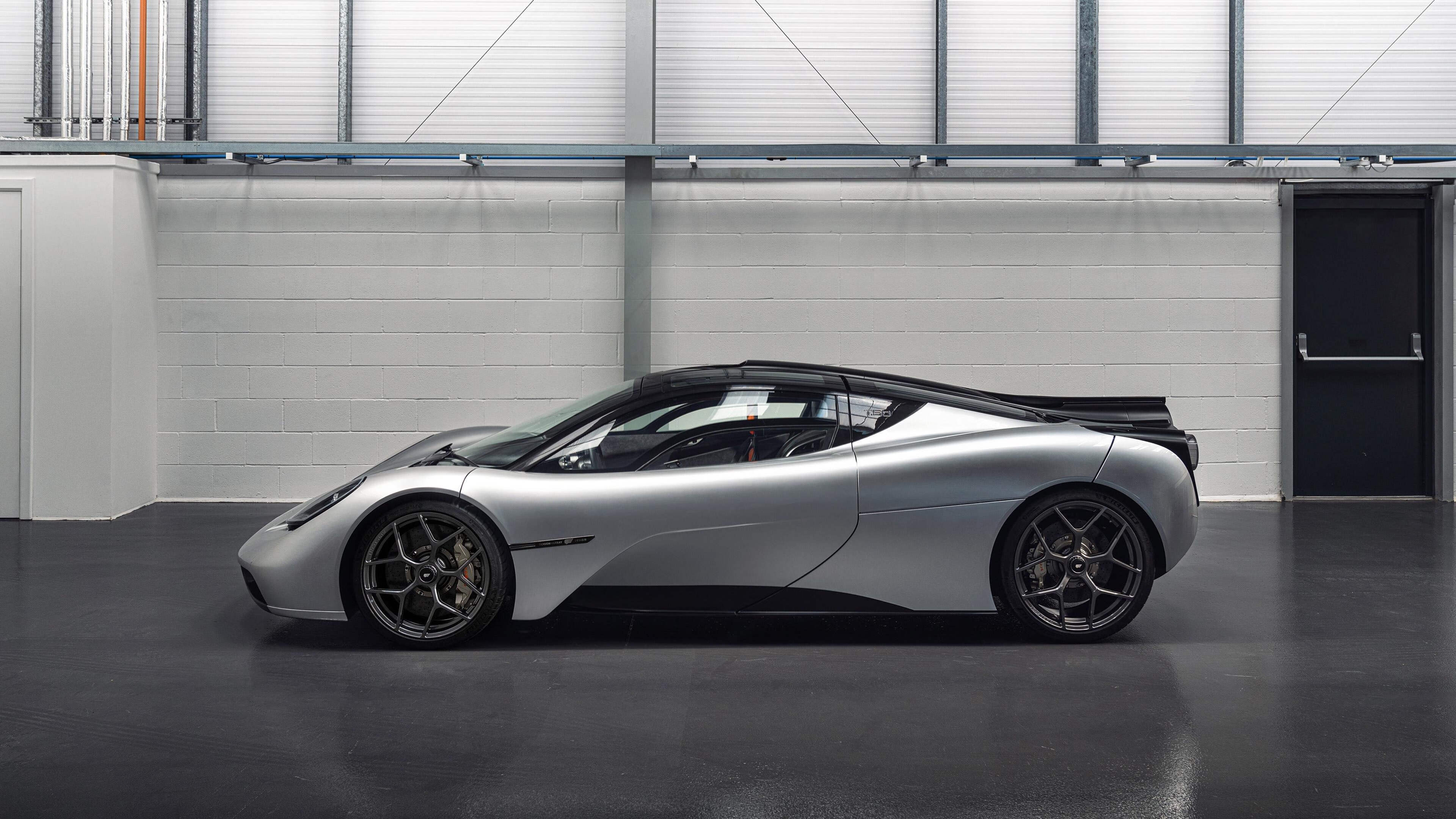 日本体操选手冈田真：希望个人和团体在亚运会上夺金。，冈田准一 日本奥斯卡